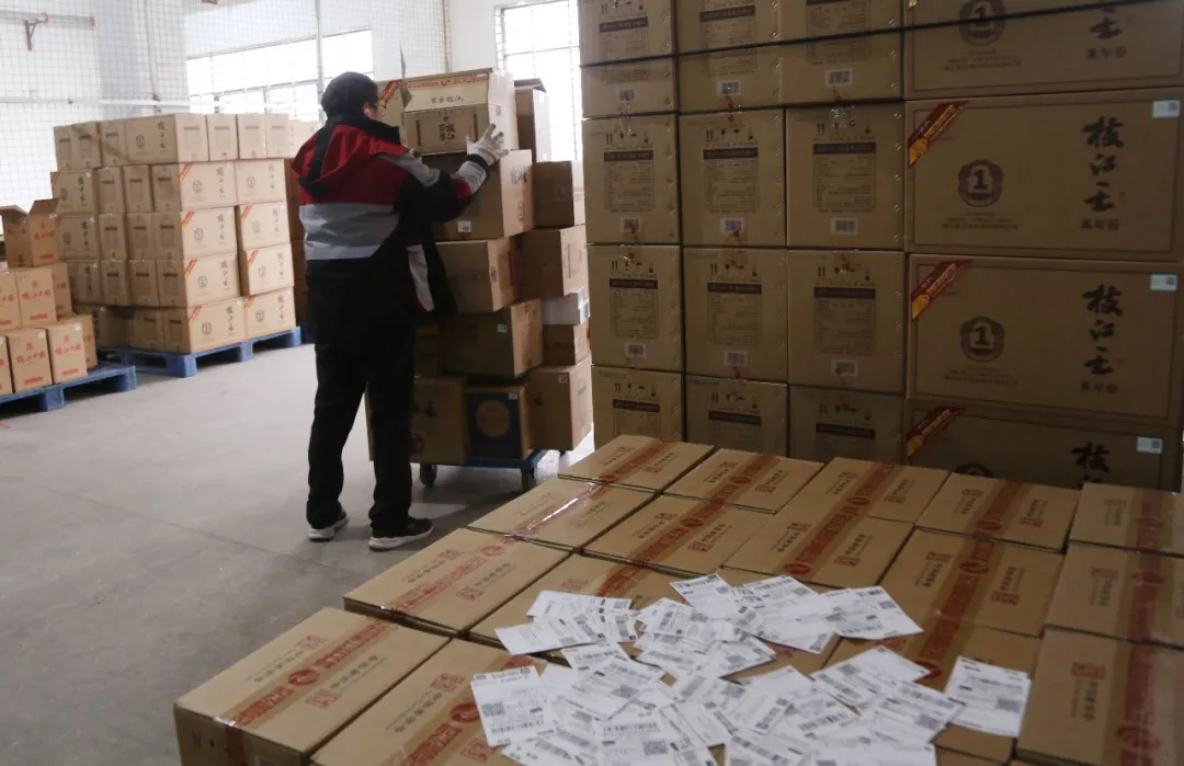 640.webp.png 640.webp.png